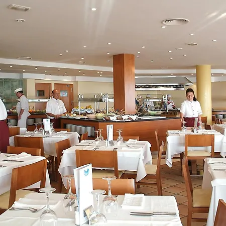 Hotel Aya 4*